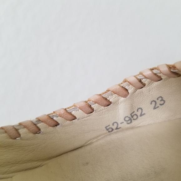 Low heel pumps - Picture 10 of 12